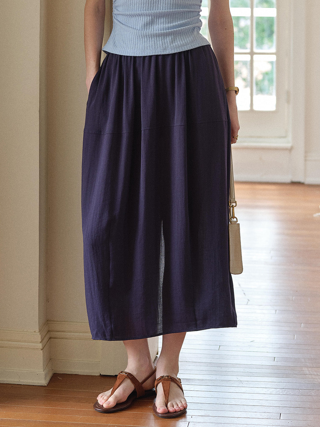 Delia Simple Short Loose Skirt
