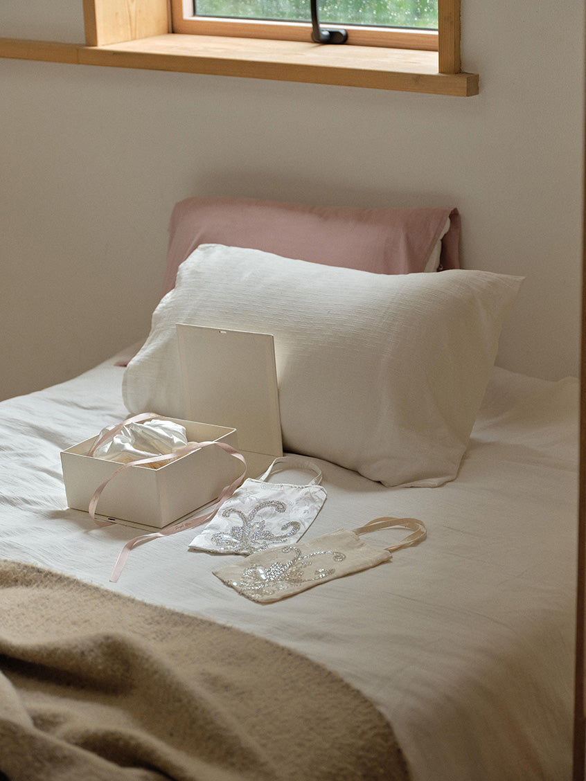 Event Exclusive Embroidery Bag