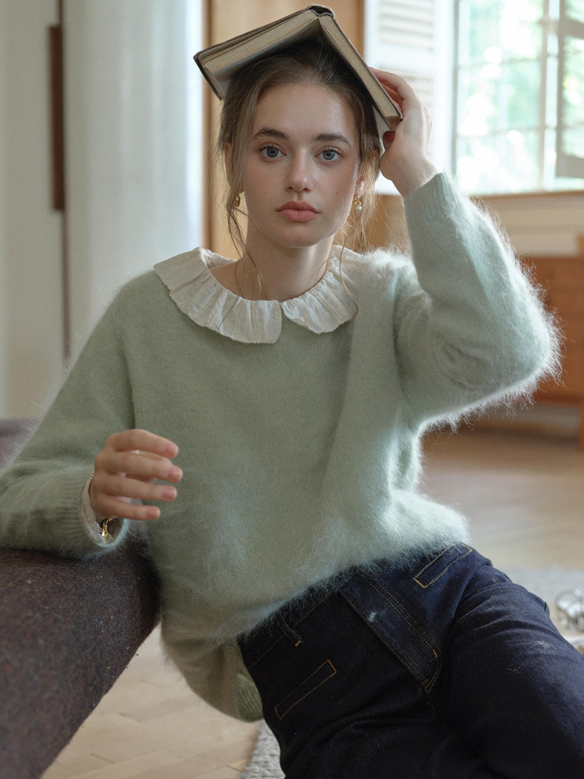 Tru Cloud-Soft Wool Round Neck Sweater Pale green