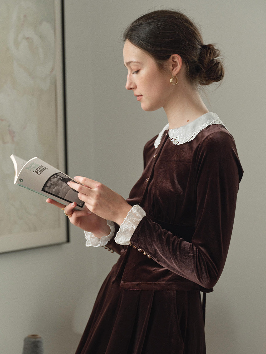 Carlota Lace Peter Pan Collar Velvet Blouse