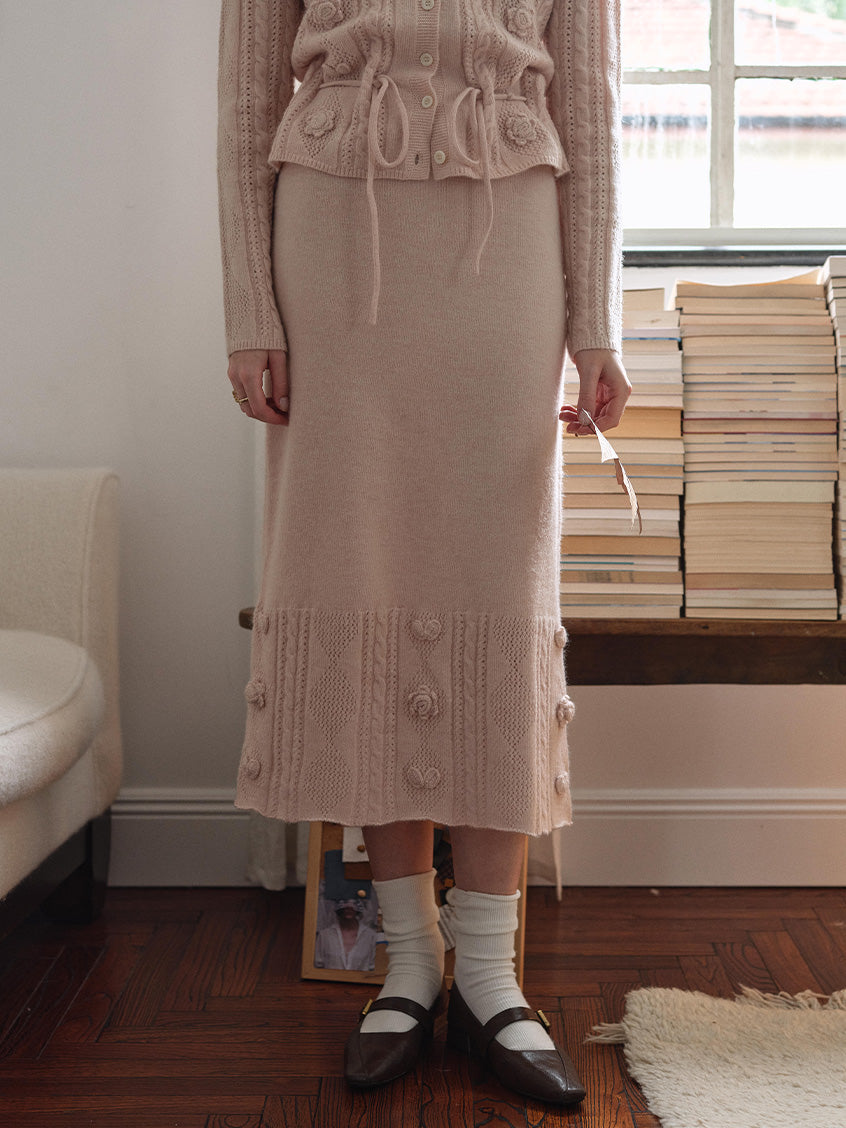 Lusa Floral Embroidery Knit Midi Skirt