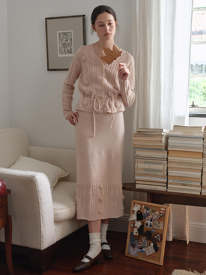 Lusa Floral Embroidery Knit Midi Skirt