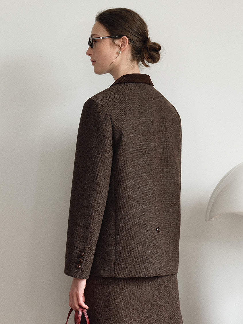 Zeta Lapel Collar Flap-Pocket Textured Blazer