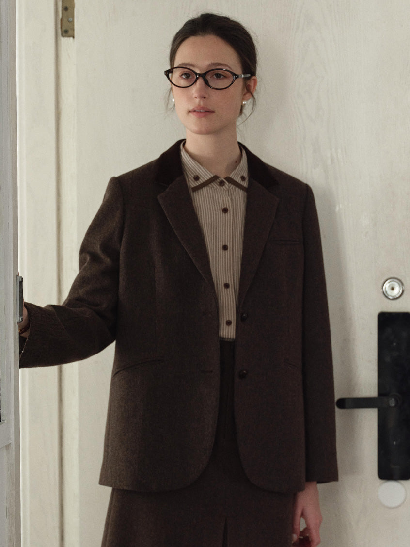 Zeta Lapel Collar Flap-Pocket Textured Blazer