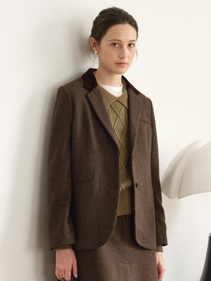 Zeta Lapel Collar Flap-Pocket Textured Blazer