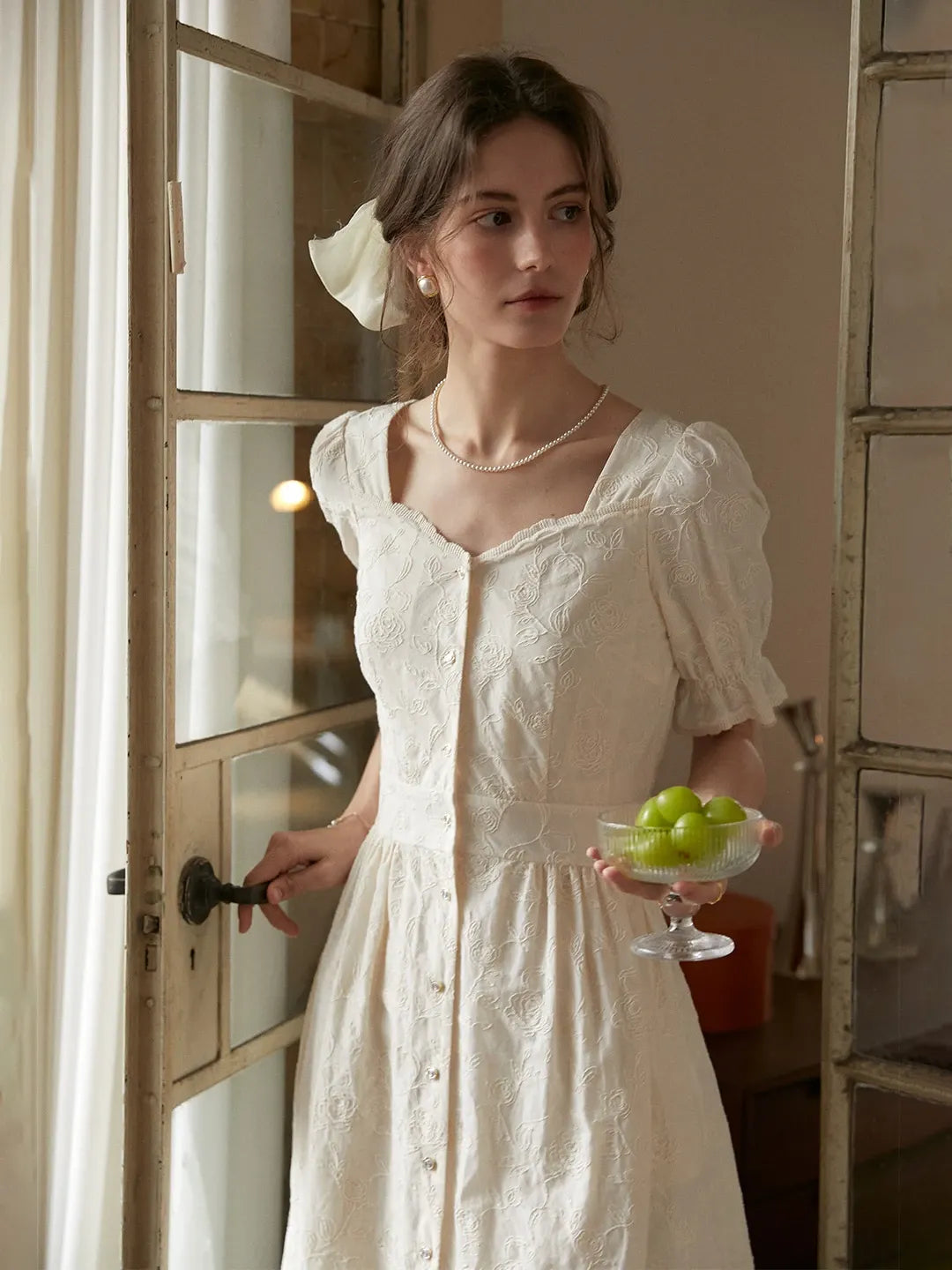 Ayra Sweetheart Neck Puff Sleeves Dress