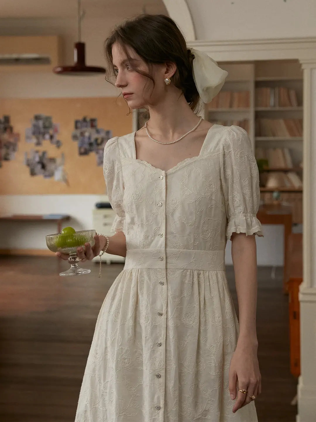 Ayra Sweetheart Neck Puff Sleeves Dress