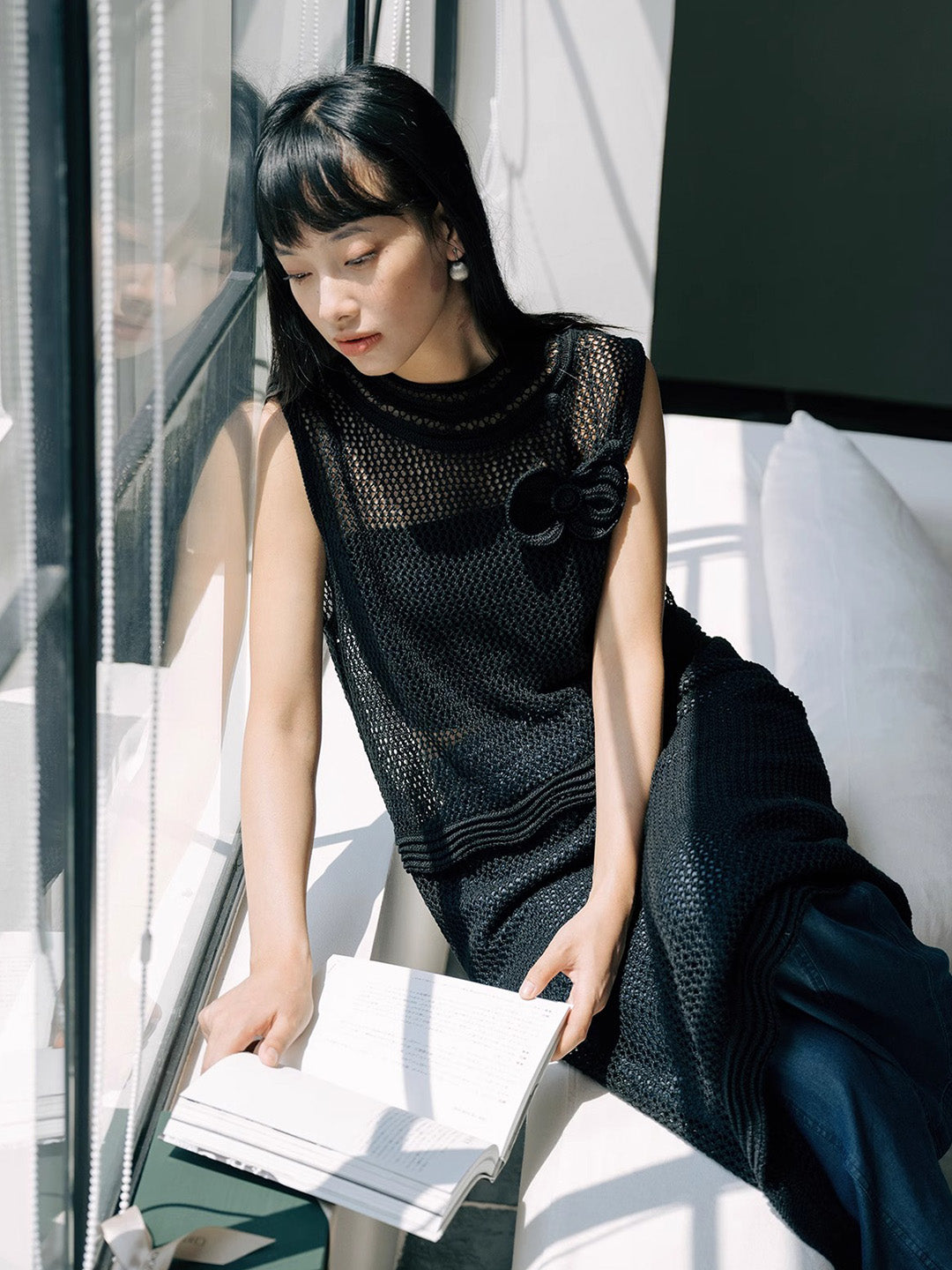 Chowxiaodou Knitted Hollow Bow Dress