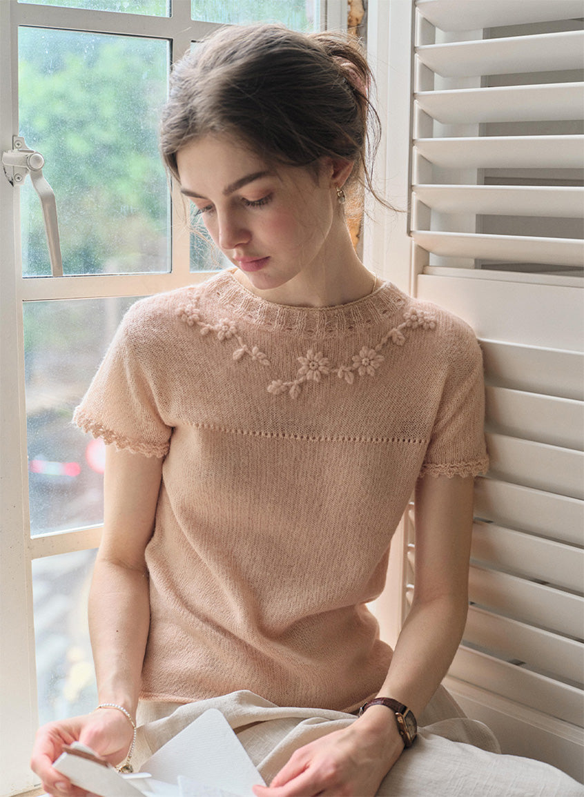 Ellianna Round Neck Lace Embroidery Knitwear