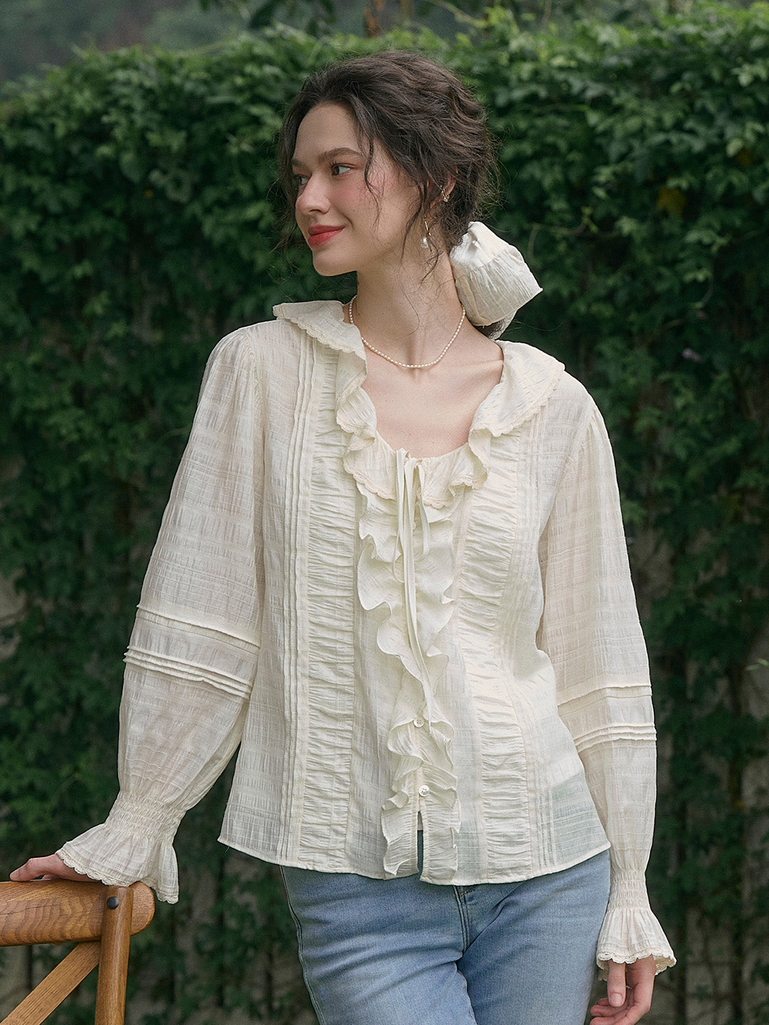 【Final Sale】Joelle Round Neck Ruffle Blouse