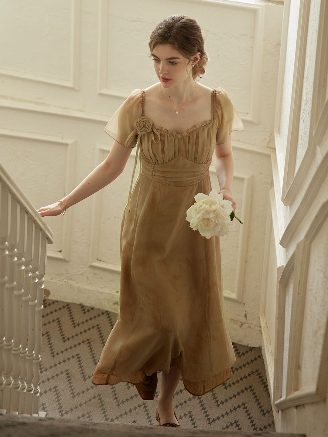 【Final Sale】Aubrie Elegant Heart Neck Puff Sleeve Dress