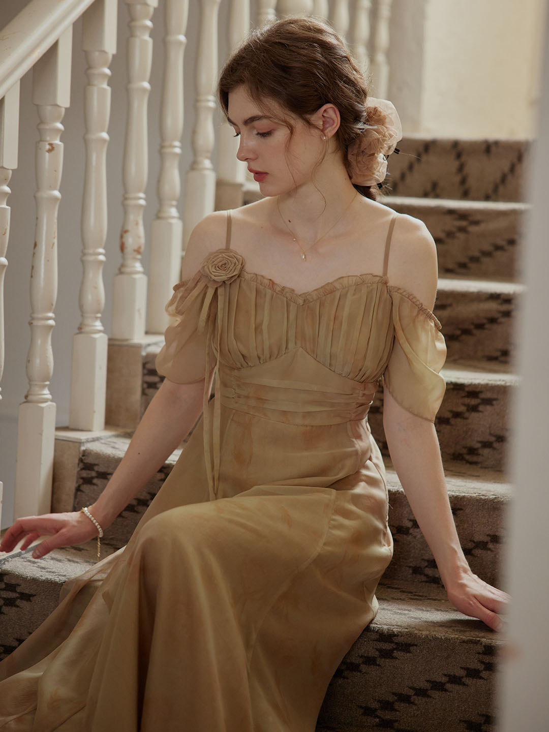 【Final Sale】Aubrie Elegant Heart Neck Puff Sleeve Dress