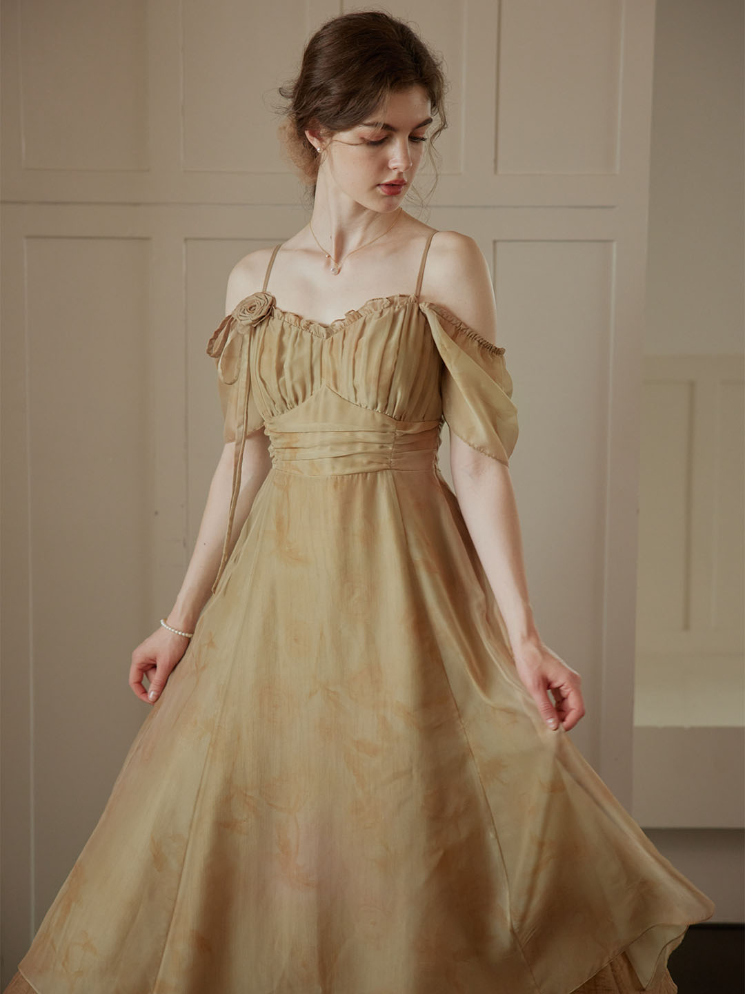 【Final Sale】Aubrie Elegant Heart Neck Puff Sleeve Dress