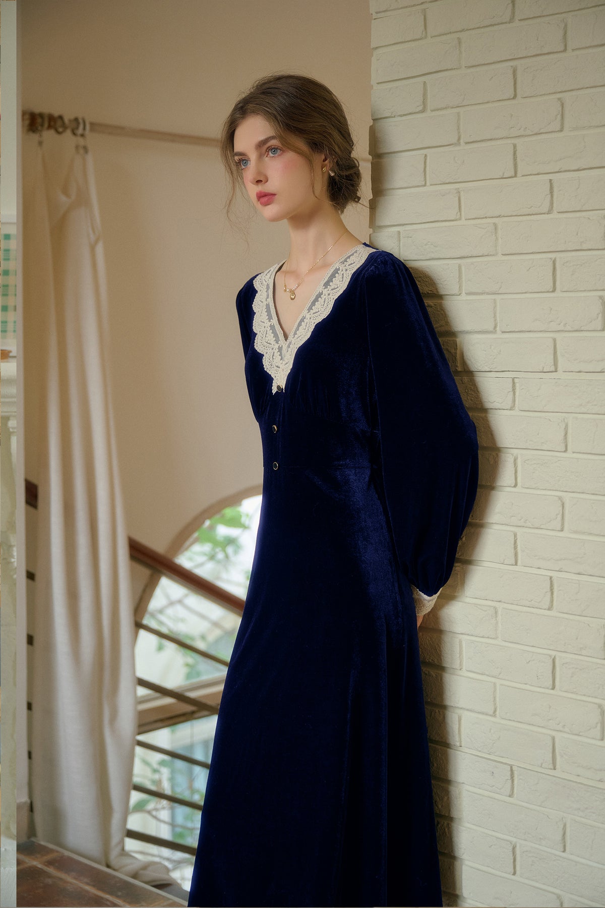Kristen Elegant V-Neck Contrasting Lace Velvet Dress