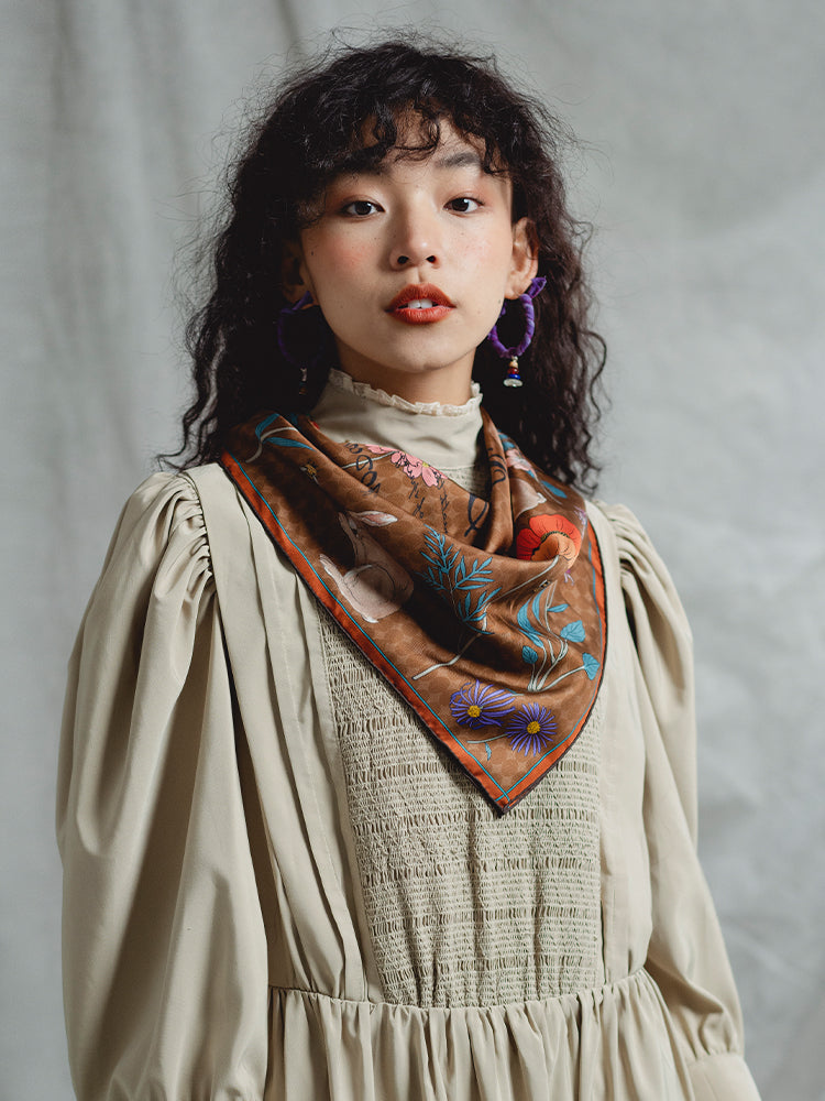 Chowxiaodou 16 Momme Small Square Slik Twill Scarf 65*65-Brown