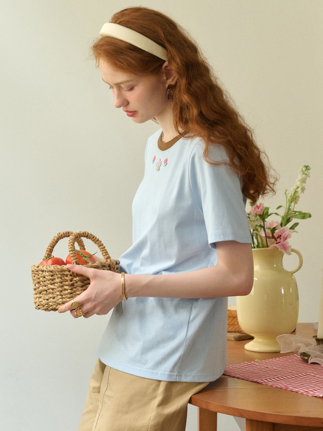 【Final Sale】Jade Round Neck Embroidery T-shirt