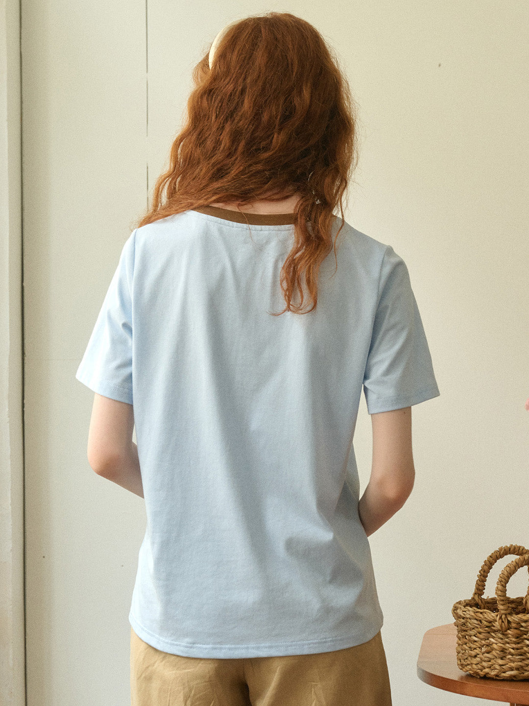 【Final Sale】Jade Round Neck Embroidery T-shirt