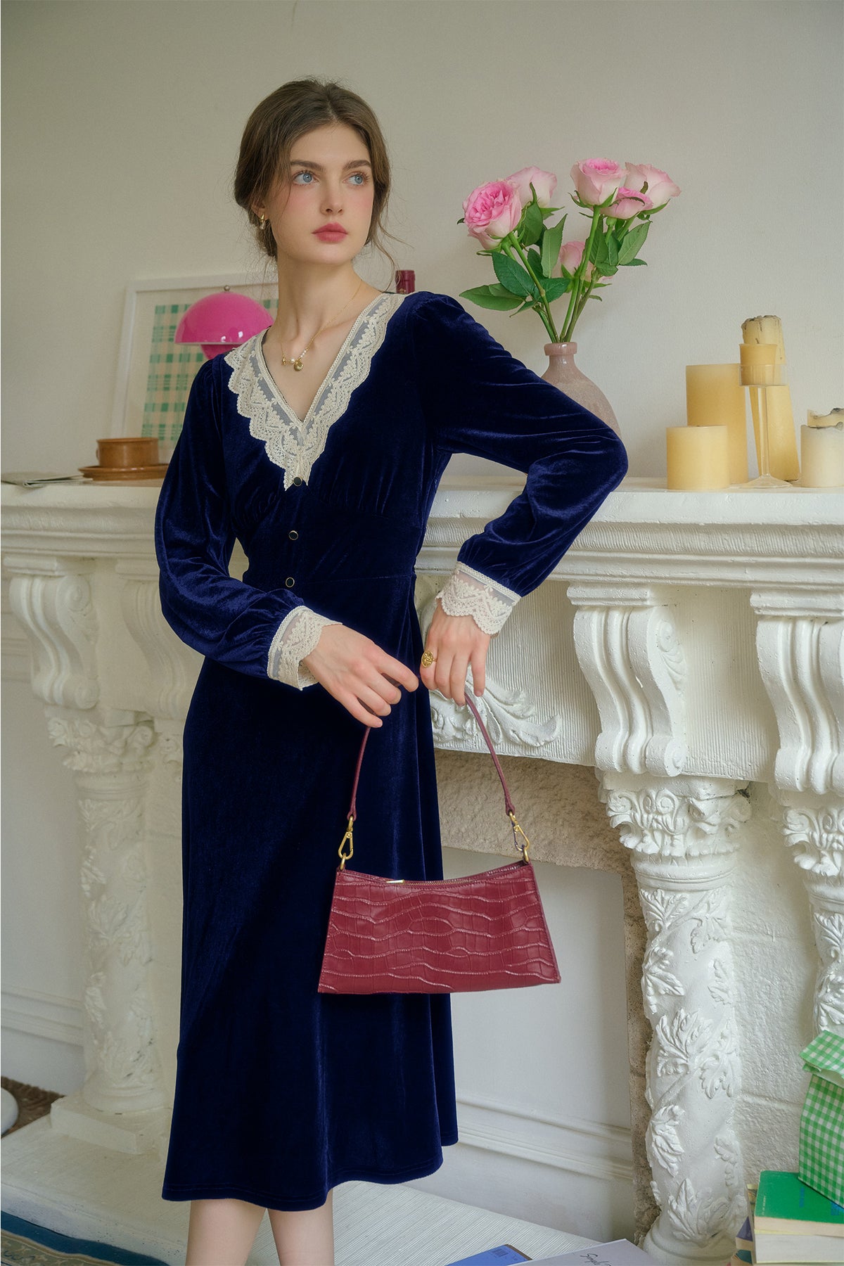 Kristen Elegant V-Neck Contrasting Lace Velvet Dress