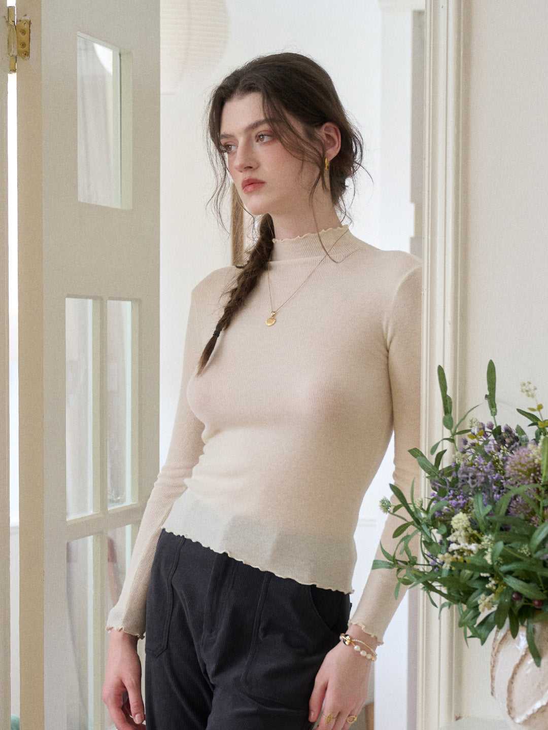Amanda Ruffle Collar 100% Wool Top