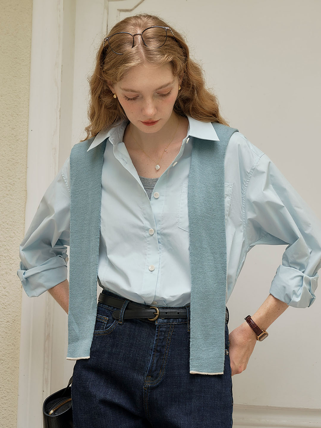 Cynthia Classic LOGO Embroidered Slit Cotton Light Blue Shirt