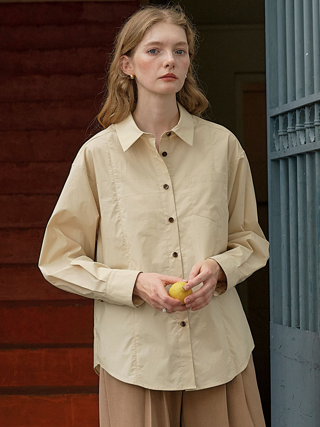 【Final Sale】Cynthia Classic LOGO Embroidered Slit Cotton Light Yellow Shirt