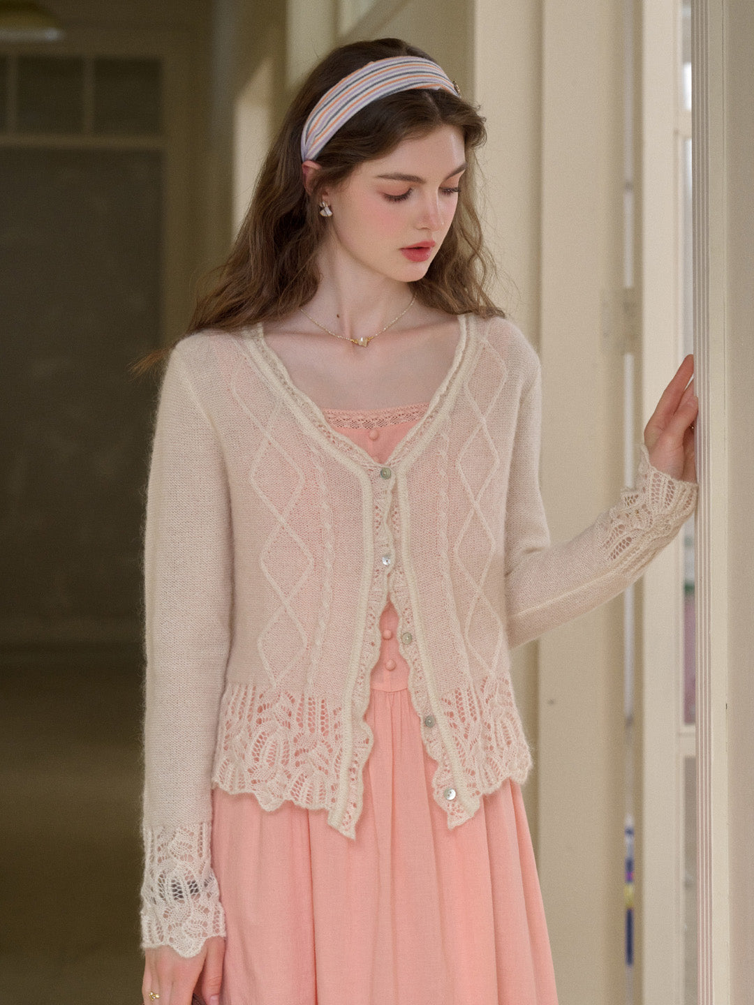 Vera V-Neck Ribbed Wool Cardigan