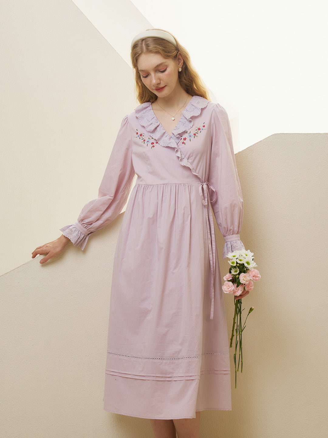 【Final Sale】Annika V-Neck Trimmed Embroidery Cotton Dress