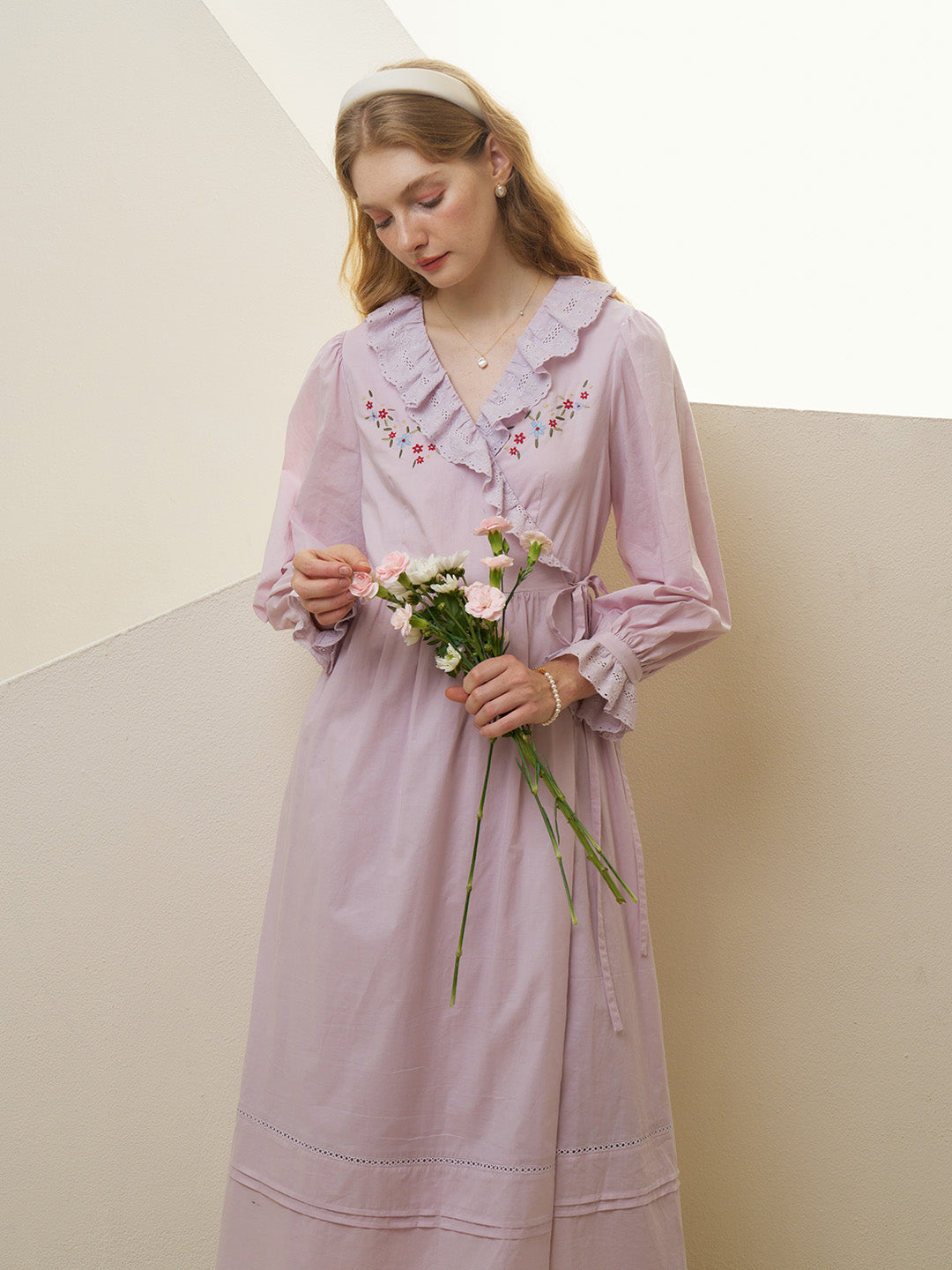 【Final Sale】Annika V-Neck Trimmed Embroidery Cotton Dress
