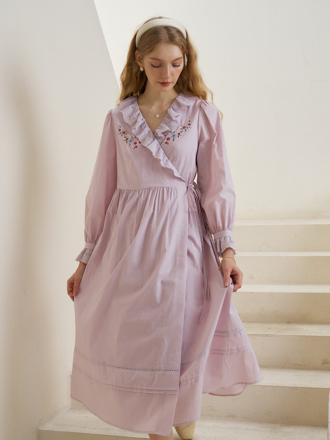【Final Sale】Annika V-Neck Trimmed Embroidery Cotton Dress