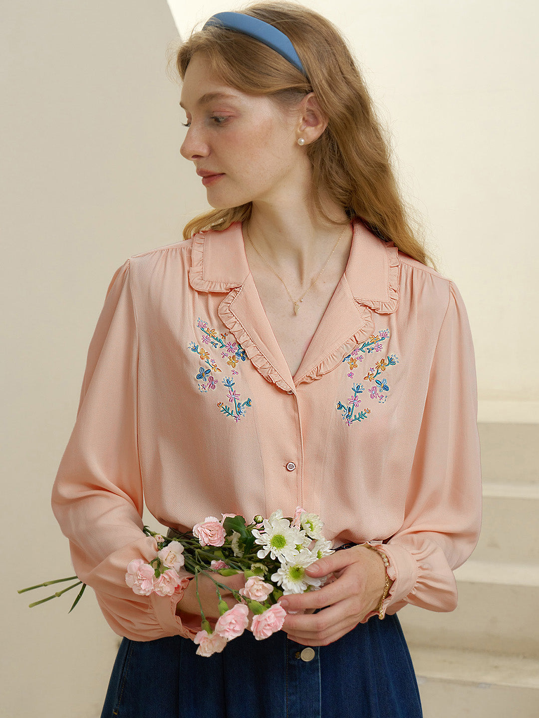【Final Sale】Convallaria Floral Embroidered Green Puff Top
