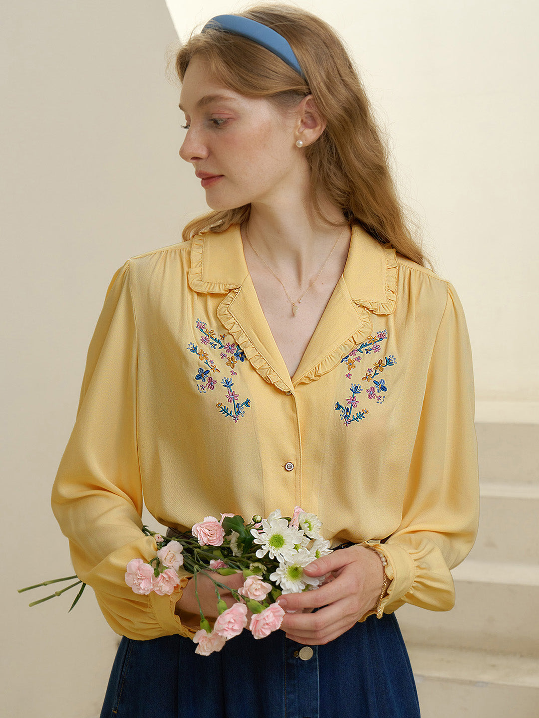 【Final Sale】Convallaria Floral Embroidered Yellow Puff Top