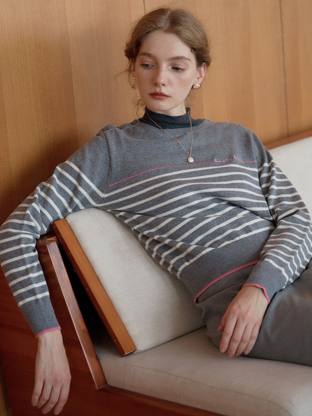 【Final Sale】Nori Vintage Striped Contrast Crewneck Knit Top-Grey