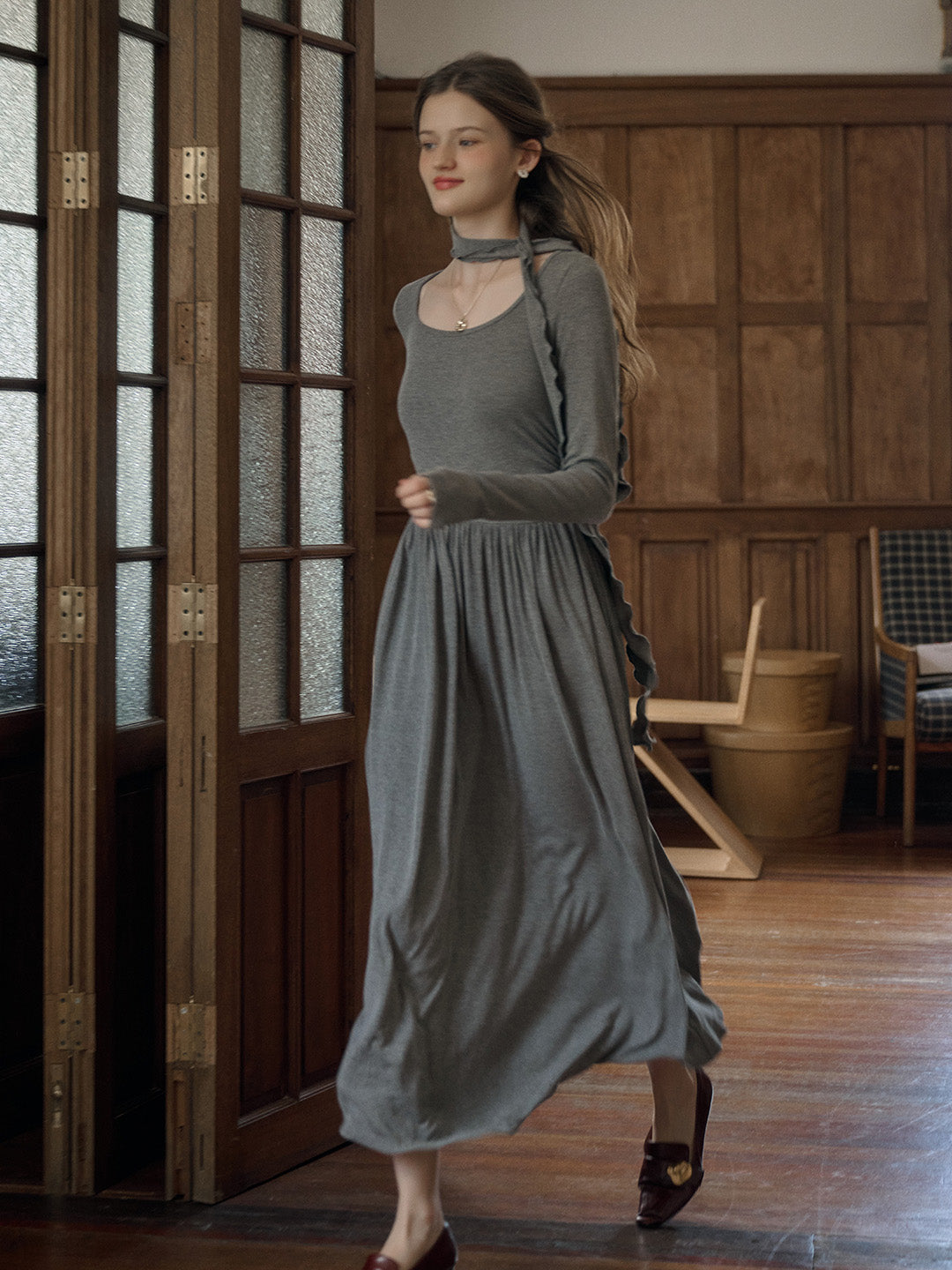 【Final Sale】Eloisa Round Neck Rose Bow Top