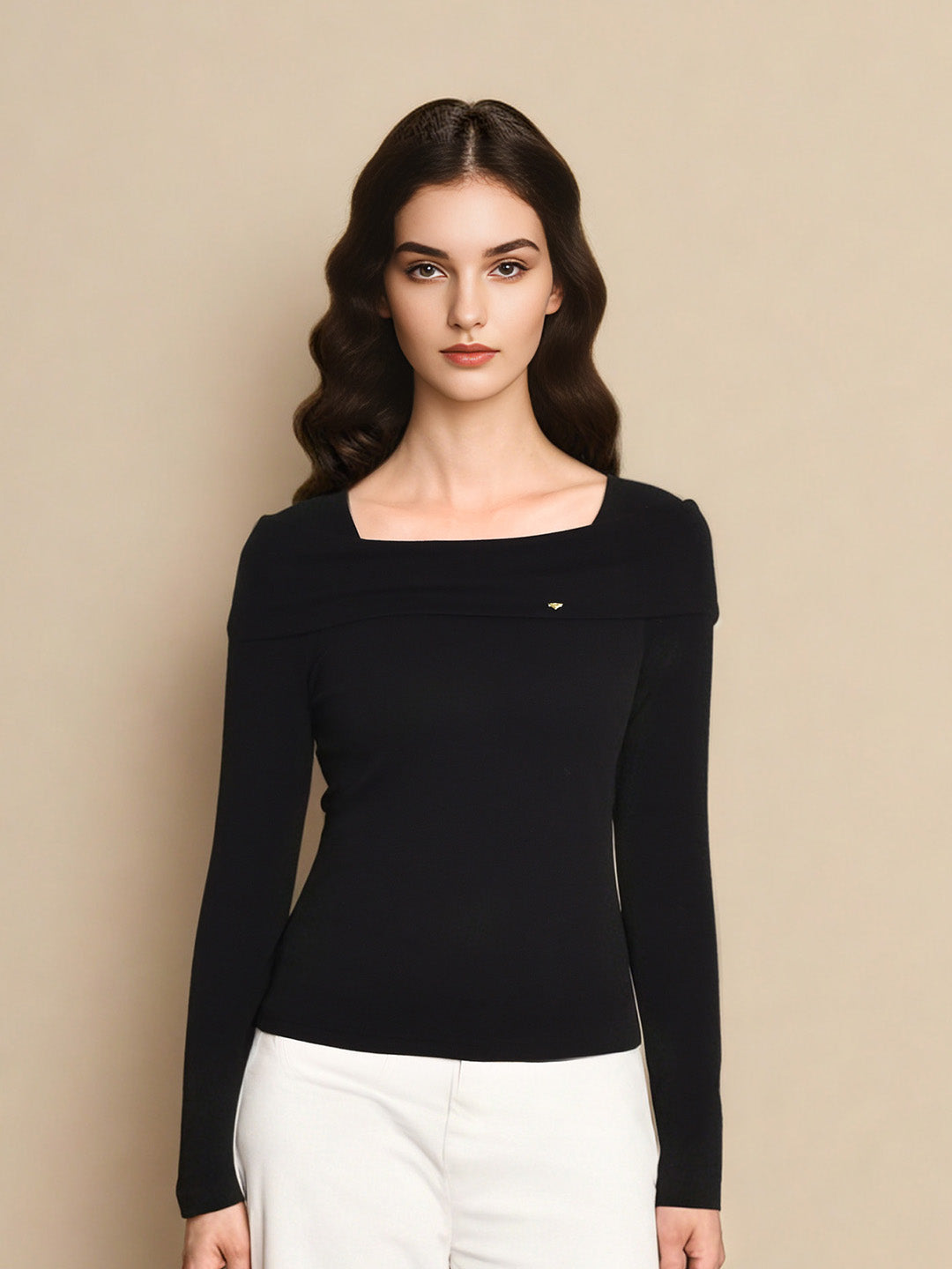 Joanna Simple Square Neck Top