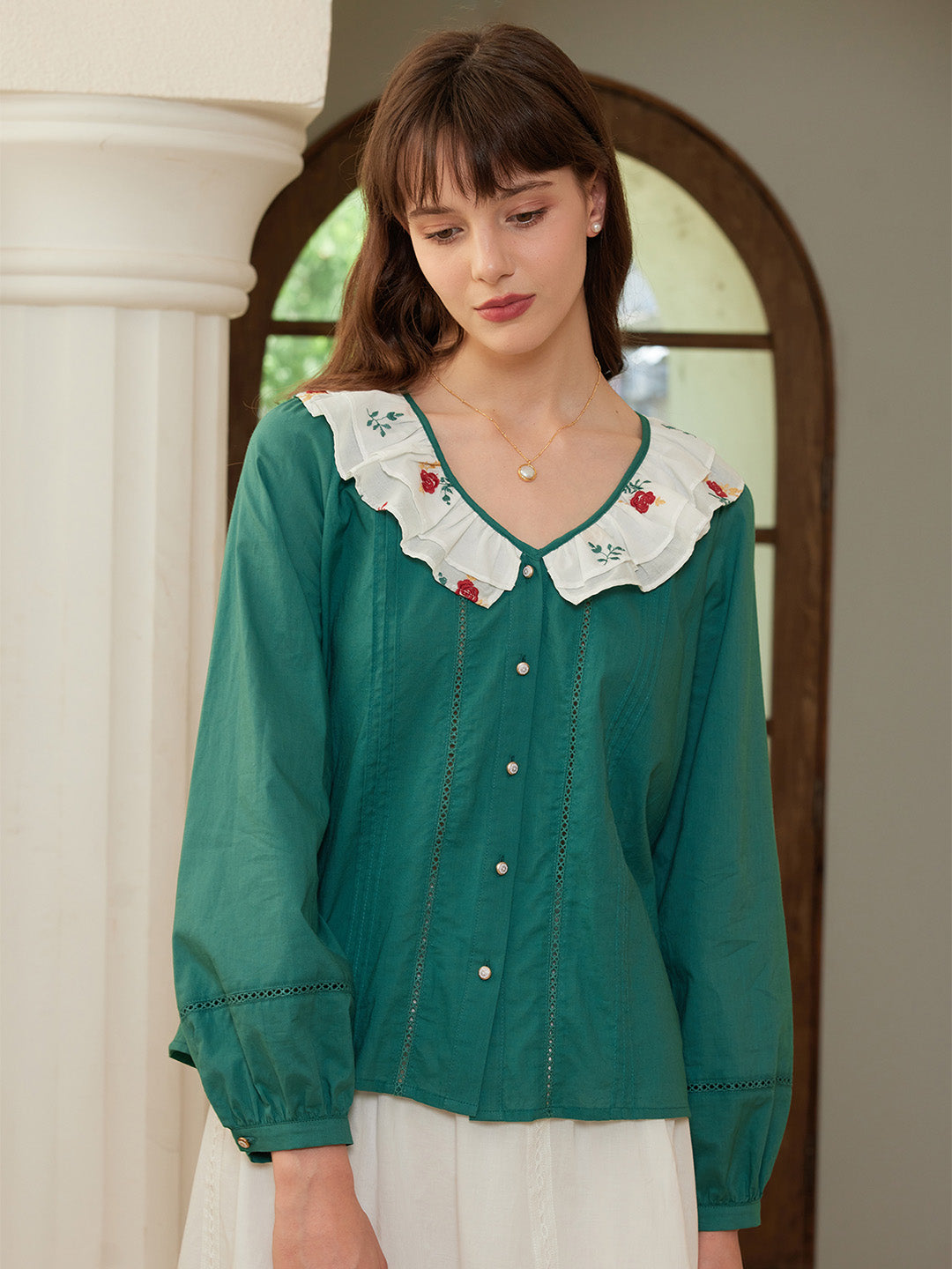 【Final Sale】Clarissa Peter Pan Collar Embroidered Blouse
