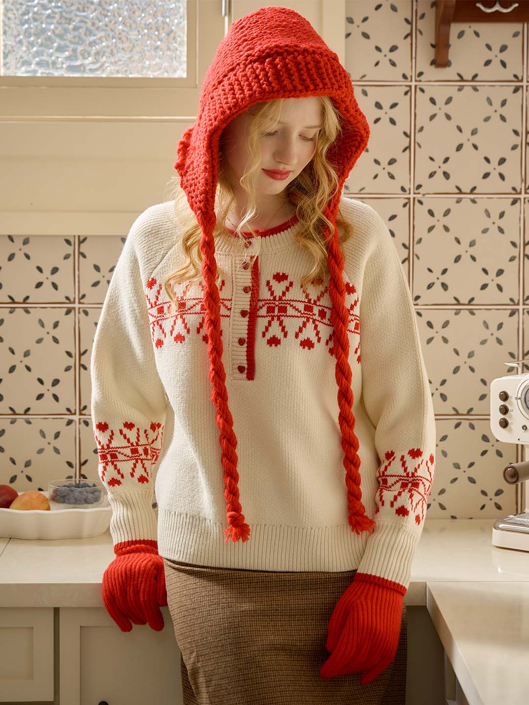 Sarah Contrast Crew Neck Pattern Sweater