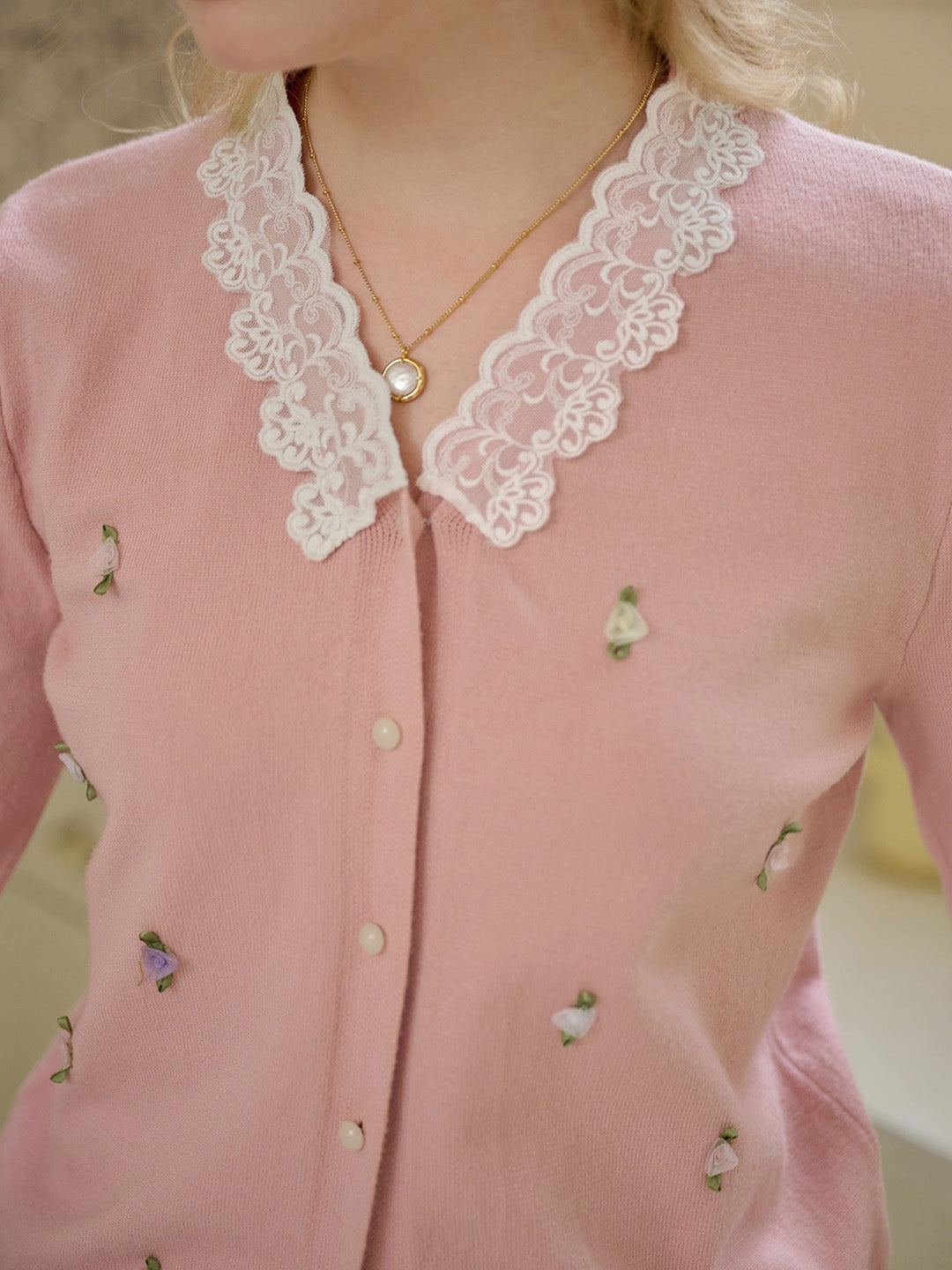 【Final Sale】Priscilla Lace Collar Embroidery Cardigan