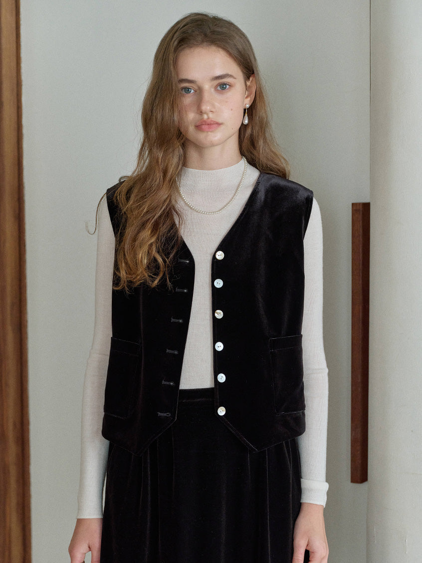 Kairi Back Belted Lace Embroidered Velvet Vest