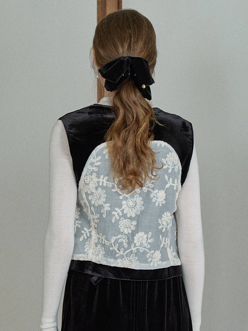 Kairi Back Belted Lace Embroidered Velvet Vest