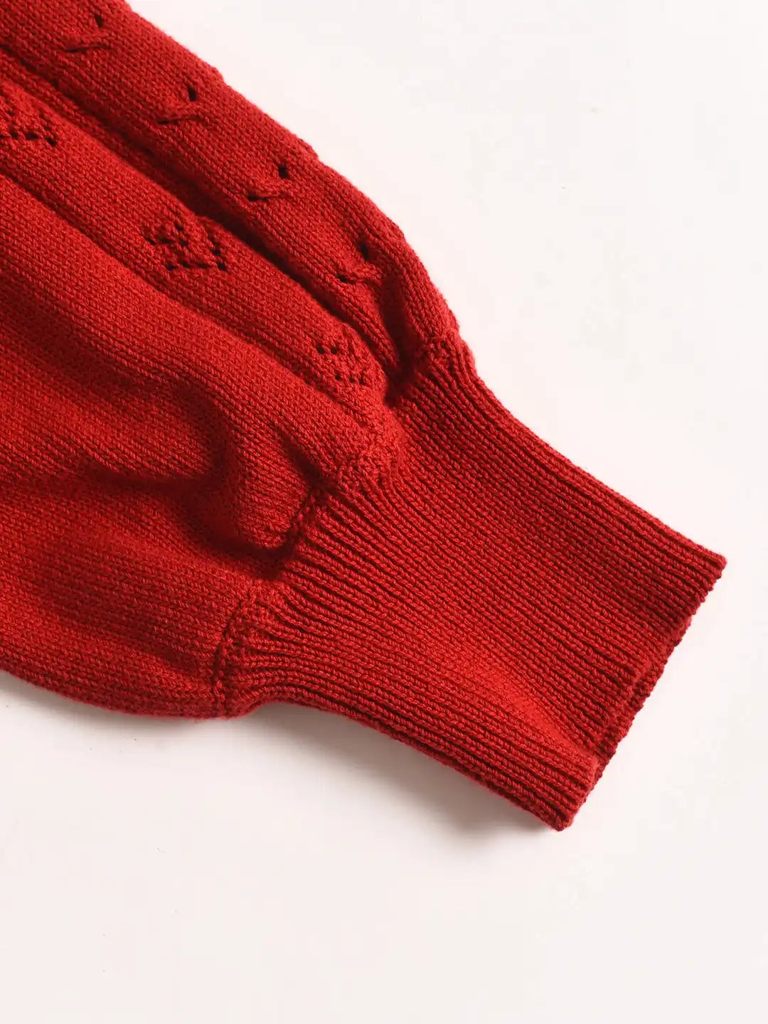 Amira Wave V-neck Cotton Knitted Cardigan