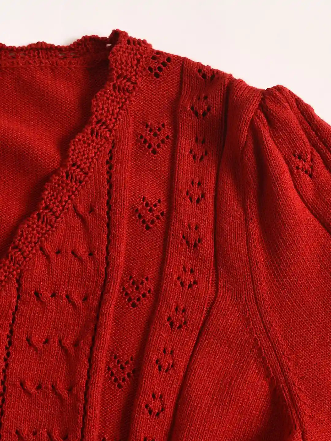 Amira Wave V-neck Cotton Knitted Cardigan