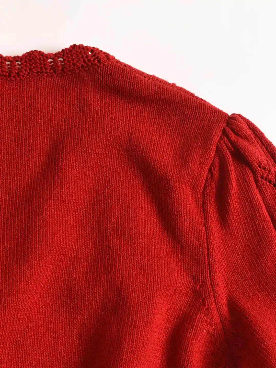 Amira Wave V-neck Cotton Knitted Cardigan