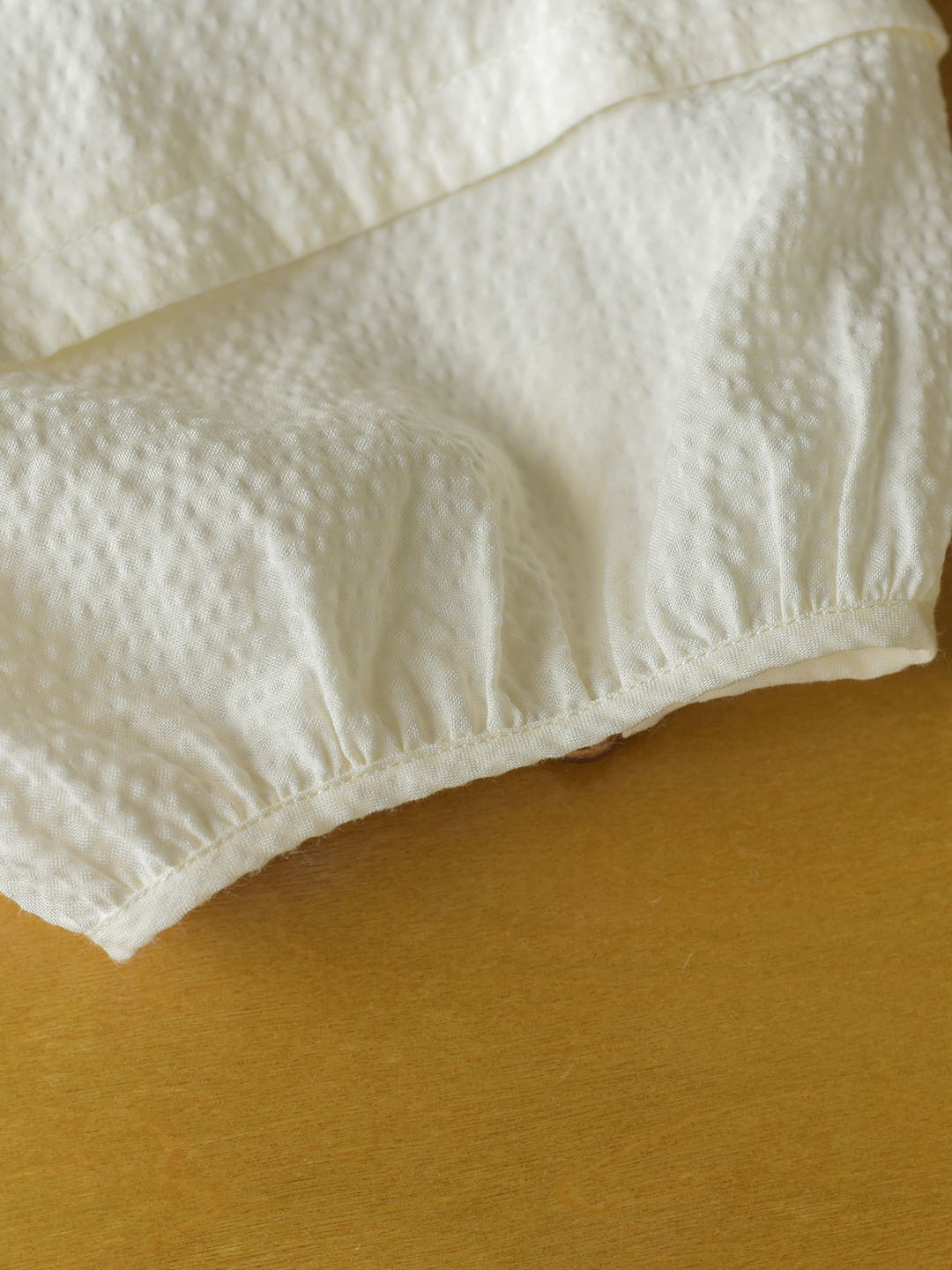 Jamie Simple Puff Sleeve Waist Blouse