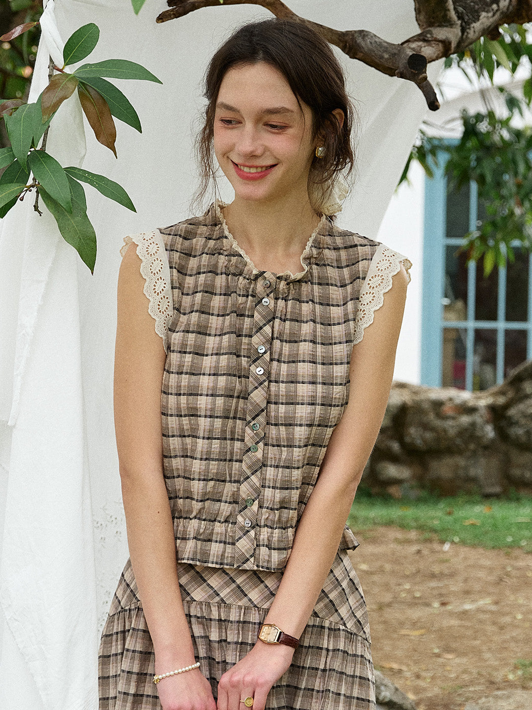 Ainhoa Plaid Sleeveless Blouse