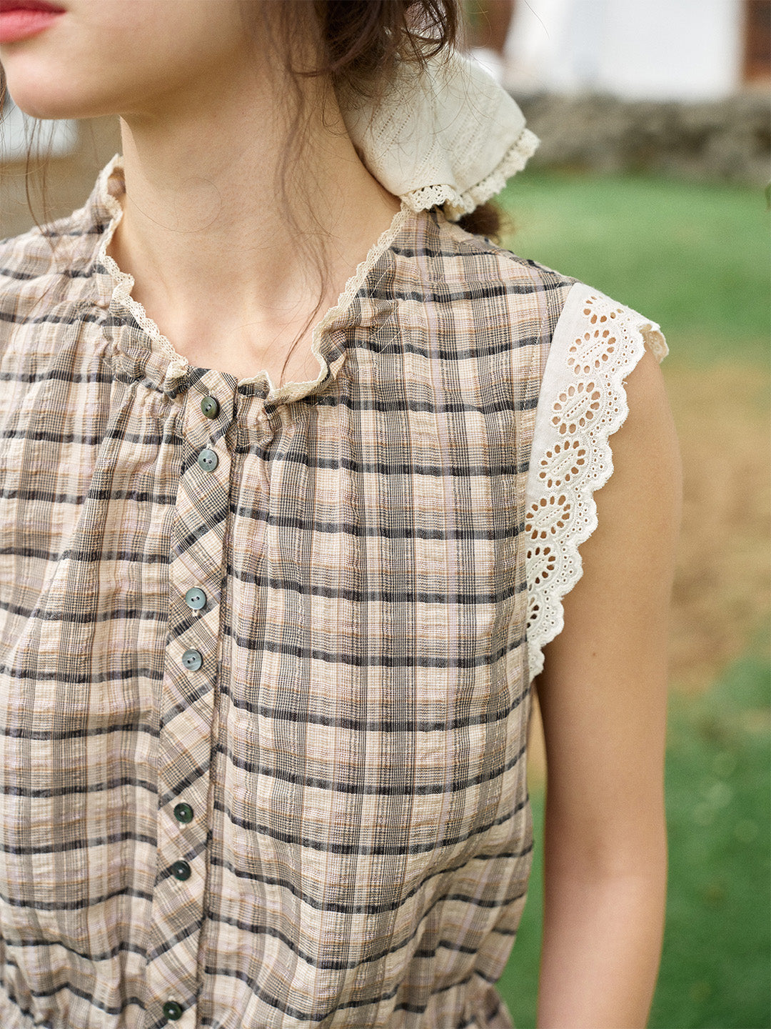 Ainhoa Plaid Sleeveless Blouse