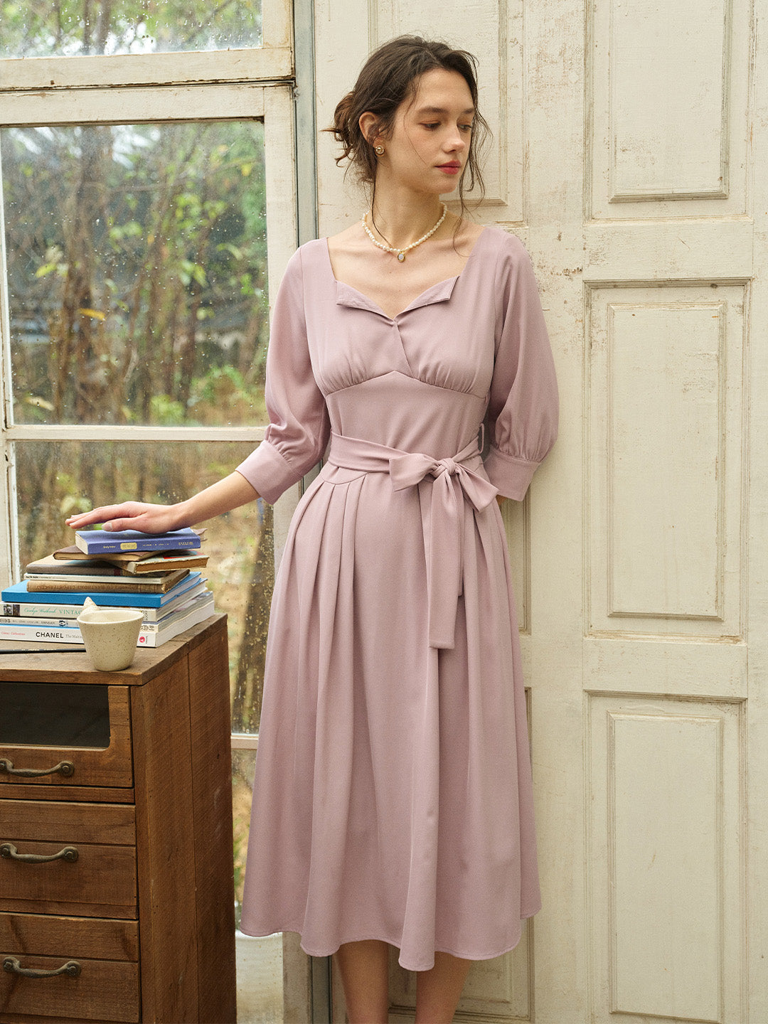 Katelyn Simple V-Neck Dress