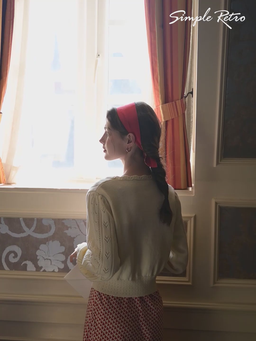 Amira Wave V-neck Cotton Knitted Cardigan