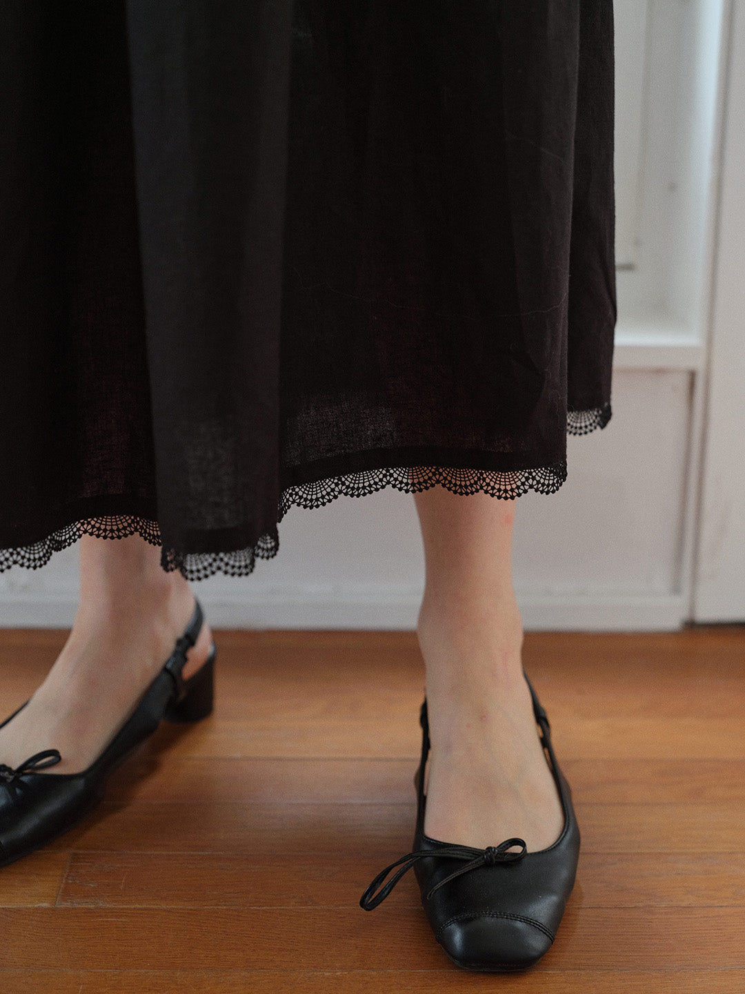 Gracelyn Lace Simple Midi Skirt