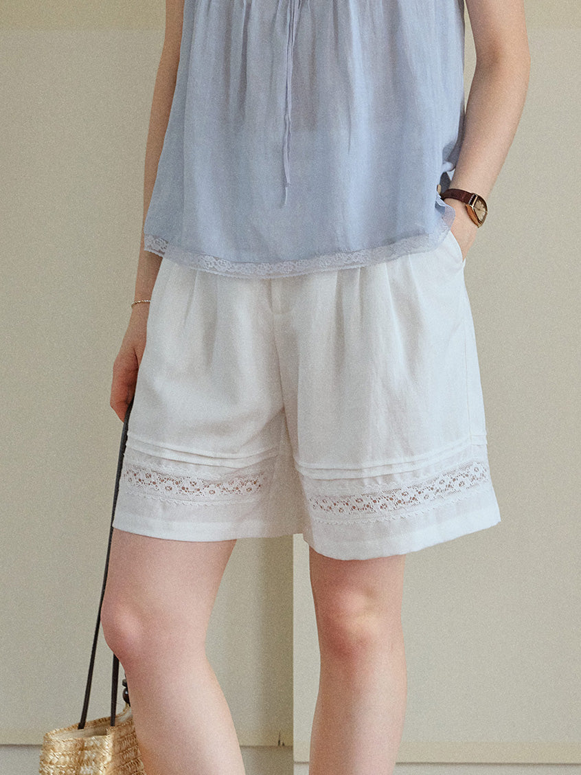 Elise Loose Lace Embroidery Shorts