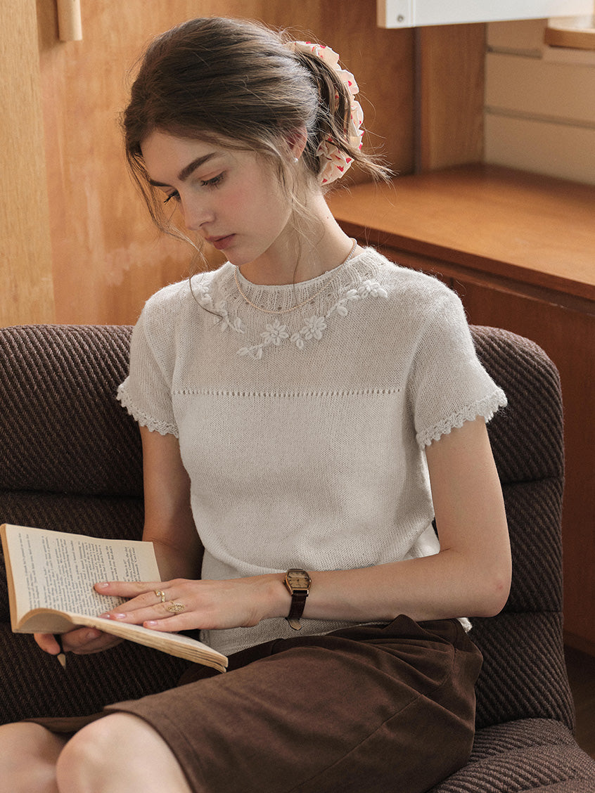 Ellianna Round Neck Lace Embroidery Knitwear